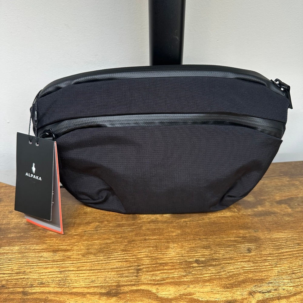 Alpaka Flight Sling Pro 2.5L Black Axoflux Ripstop Nylon Travel Bag Carry All